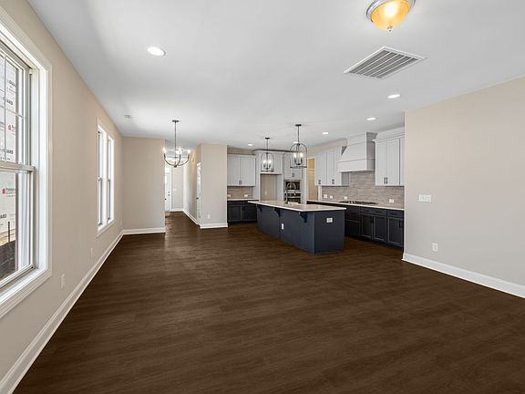 002_Summit_Open Floor Plan edit