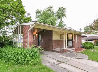 23035 Oak Crest Ave, Oak Park, MI 48237