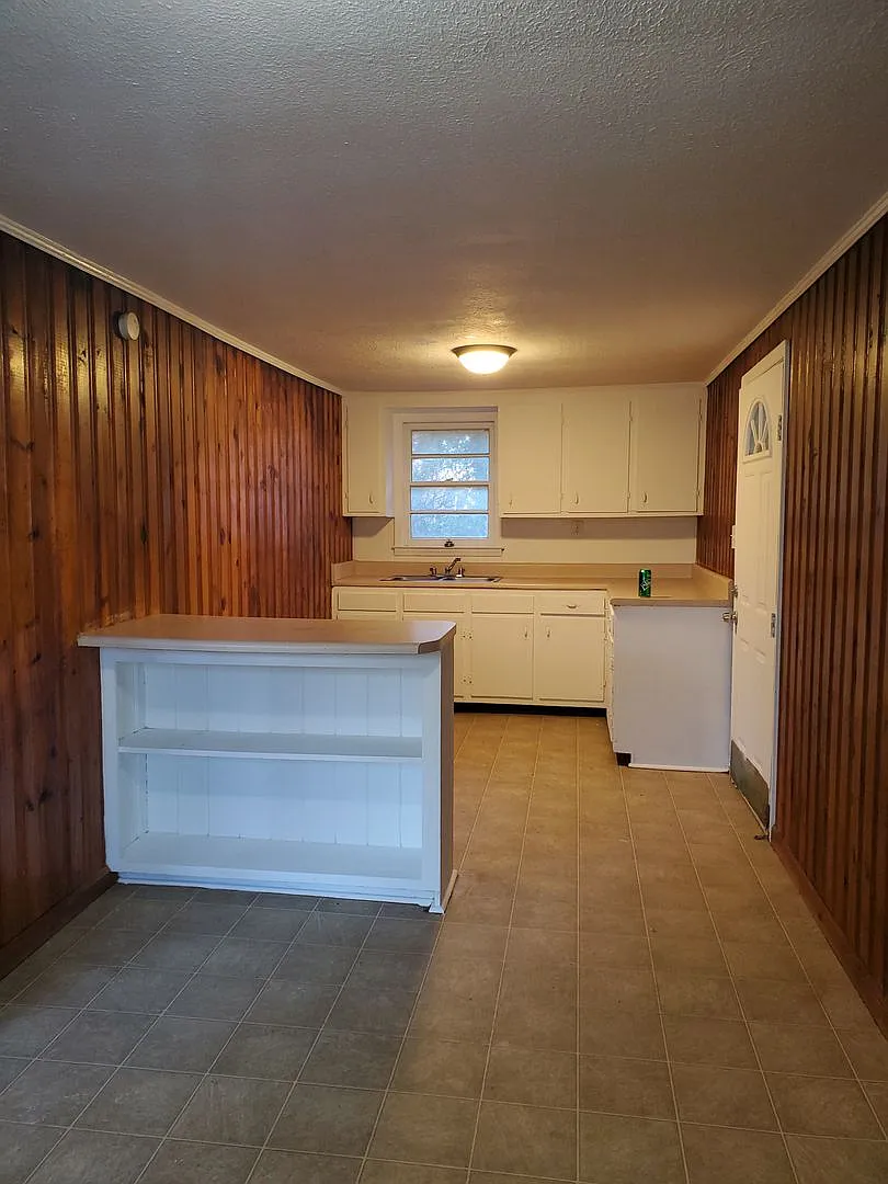507 Poplar St. — Photo 2