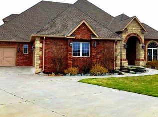 201 Heidi Rae Ct, Goldsby, OK 73093