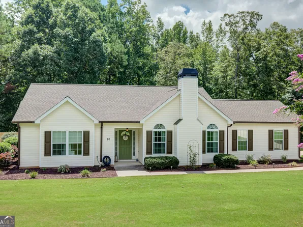 20 Walton Woods Ct, Newnan, GA 30263