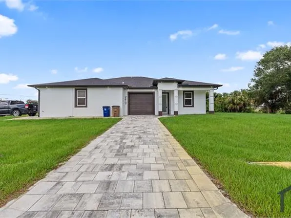 2412 Delta Ave N #2412, Lehigh Acres, FL 33971