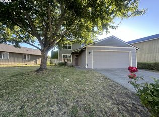 952 Sagrada Cir N, Keizer, OR