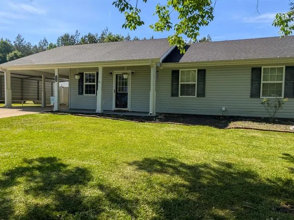 120 Hardwood Dr, Centre, AL 35960