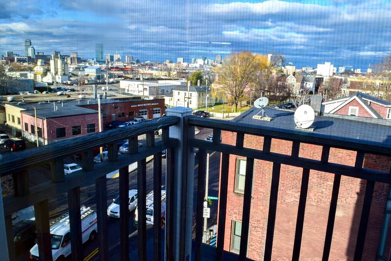 2 bed, 1.0 bath, $5,979 — Photo 3