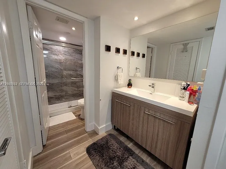 18081 Biscayne Blvd #602 — Photo 13