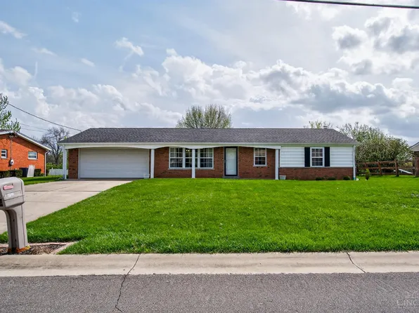 7781 Foxtrot Dr, North Bend, OH 45052