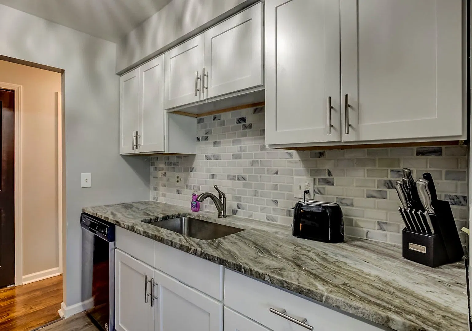 33302 Kingslane Ct — Photo 2