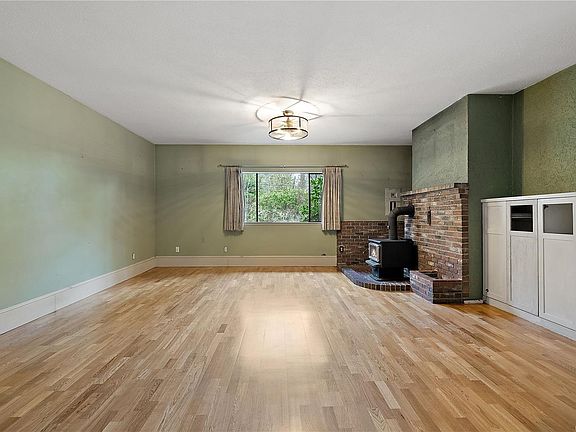 4th image of 4536 Hughes Rd