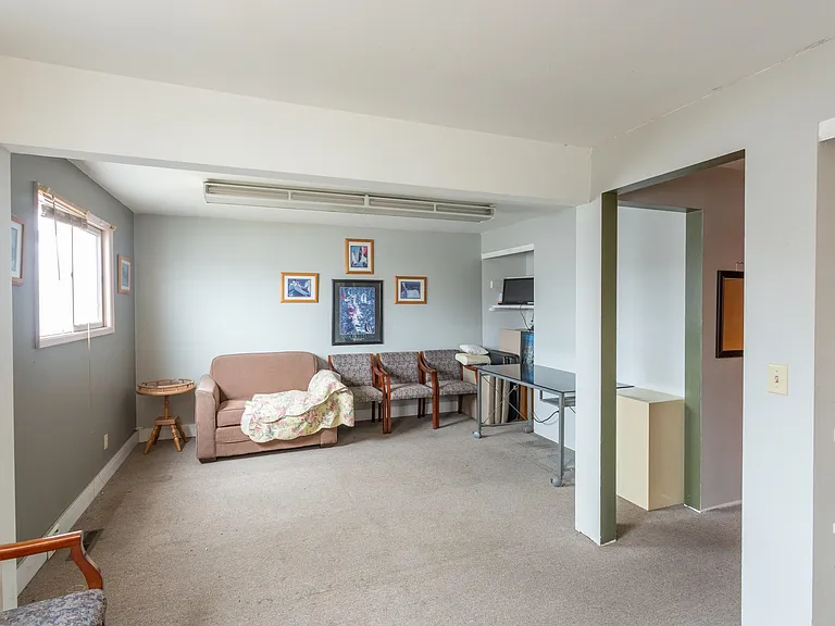 10623 E Montgomery Dr — Photo 20