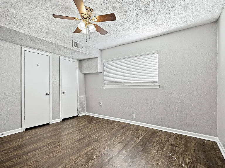 5414 Reiger Ave #6 — Photo 5