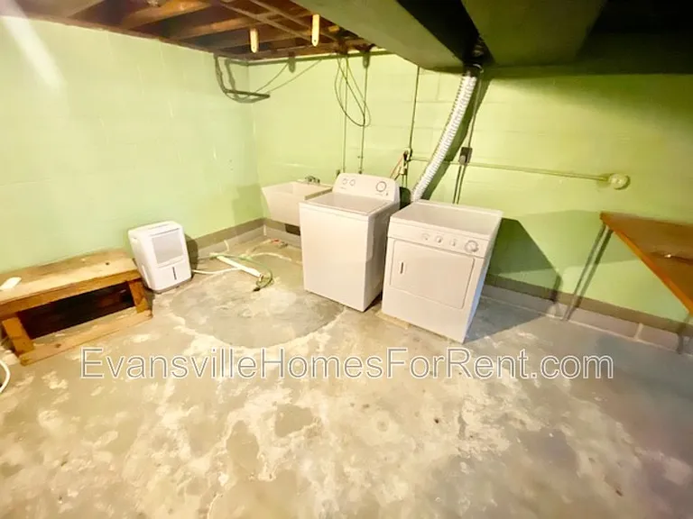 2167 E Powell Ave #B — Photo 11