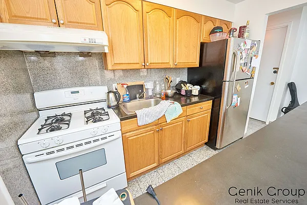 Rented by Genik Group Corp | media 22