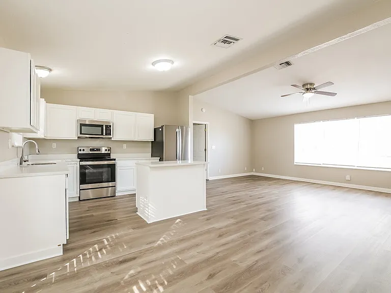 2216 Leda Ave S — Photo 5