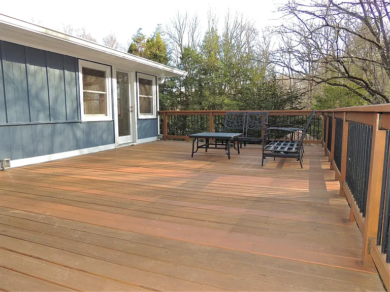 4 Weston Ln — Photo 16