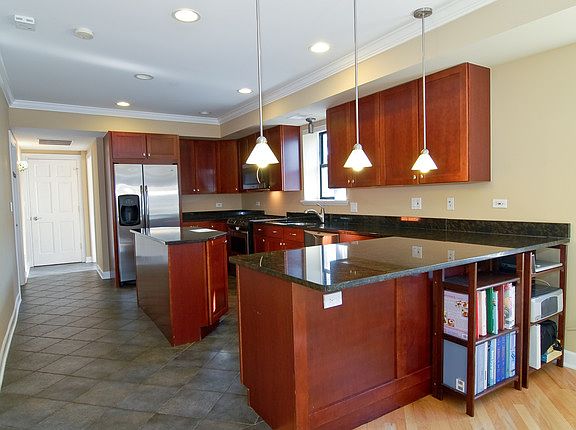 4th image of 3001 N Damen Ave Unit 3