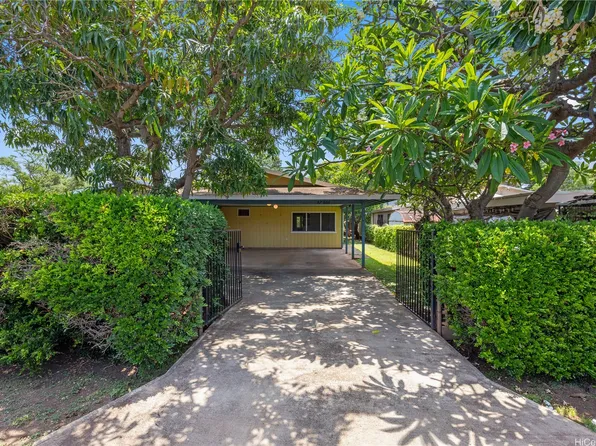 87-866 Hakeakea St, Waianae, HI 96792