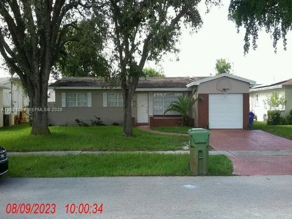 7640 NW 1st St, Hollywood, FL 33024