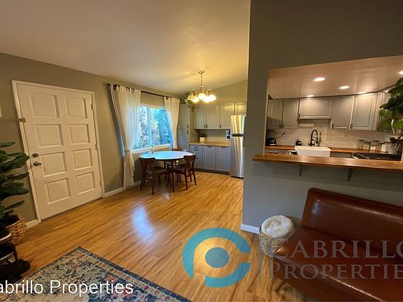 5th image of 4368 42nd St APT 5