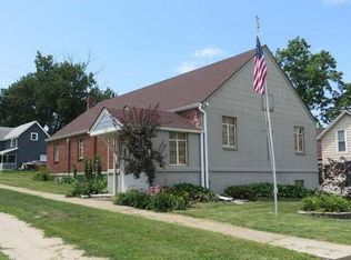 501 Dye St, Macedonia, IA 51549