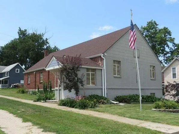 501 Dye St, Macedonia, IA 51549