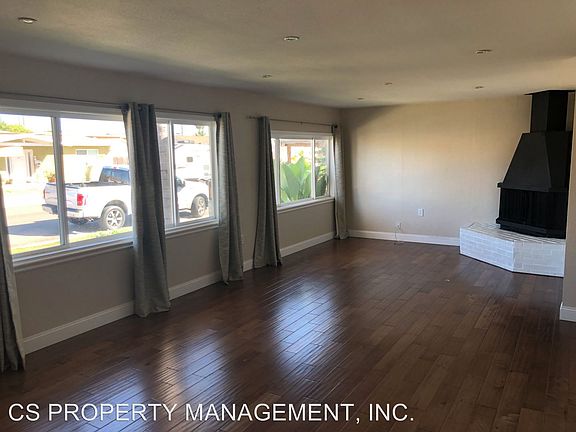 3rd image of 4528 Gila Ave