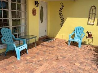 924 Bluewater Dr, Indian Harbour Beach, FL 32937