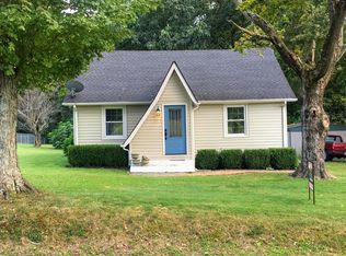 305-A W Garretts Creek Rd, Westmoreland, TN 37186