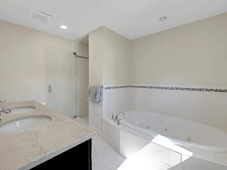 26 Sunset Rd — Photo 22