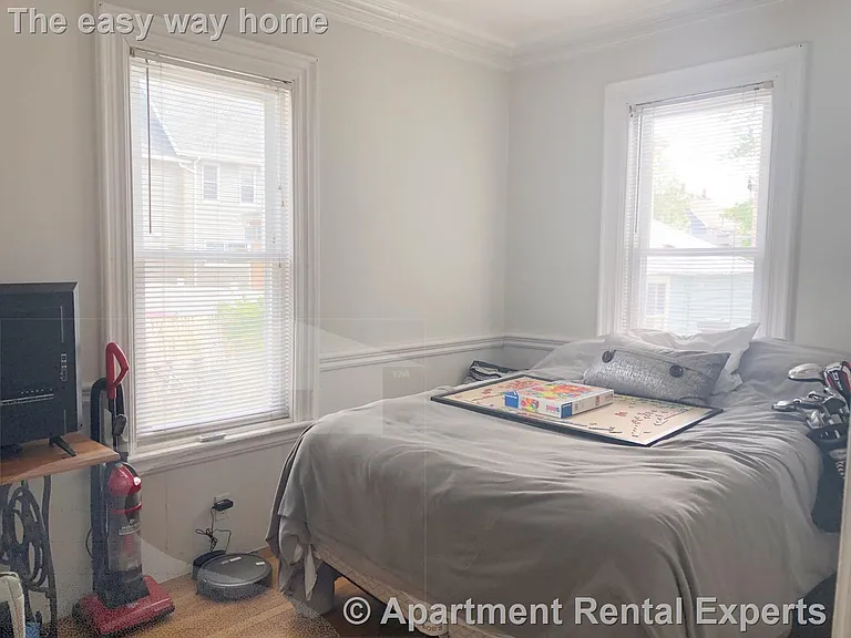 380 Highland Ave #2 — Photo 13