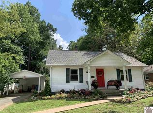 1005 Sharpe St, Murray, KY 42071
