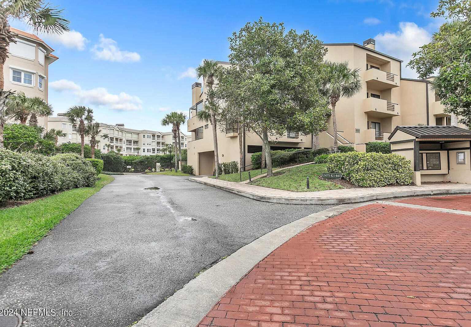 3 bed, 3.0 bath, 1784 sqft, $7,500 — Photo 1