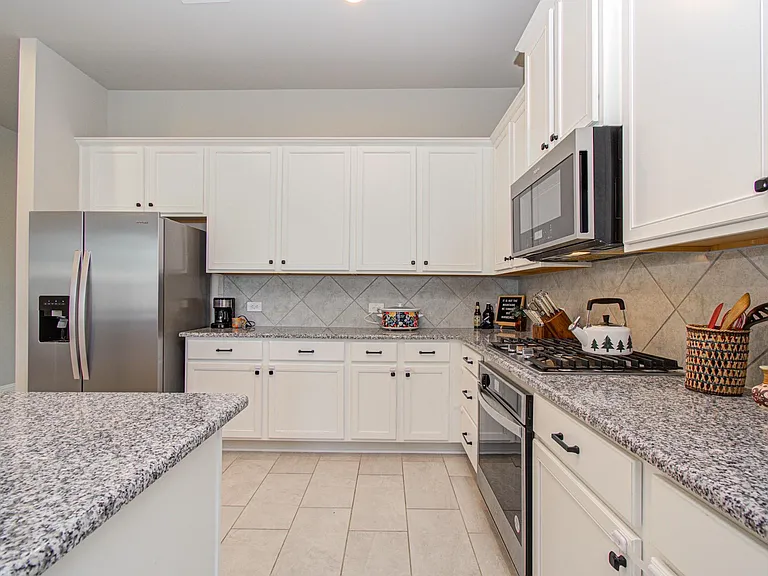 10442 Eastern Bluestar Dr — Photo 19