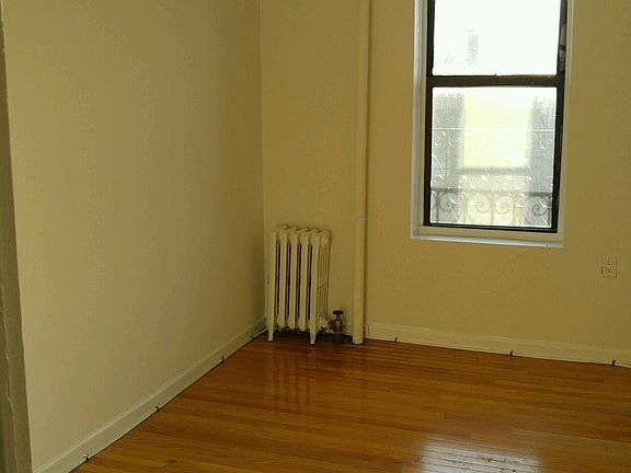 3rd image of 2273 41st St APT 10