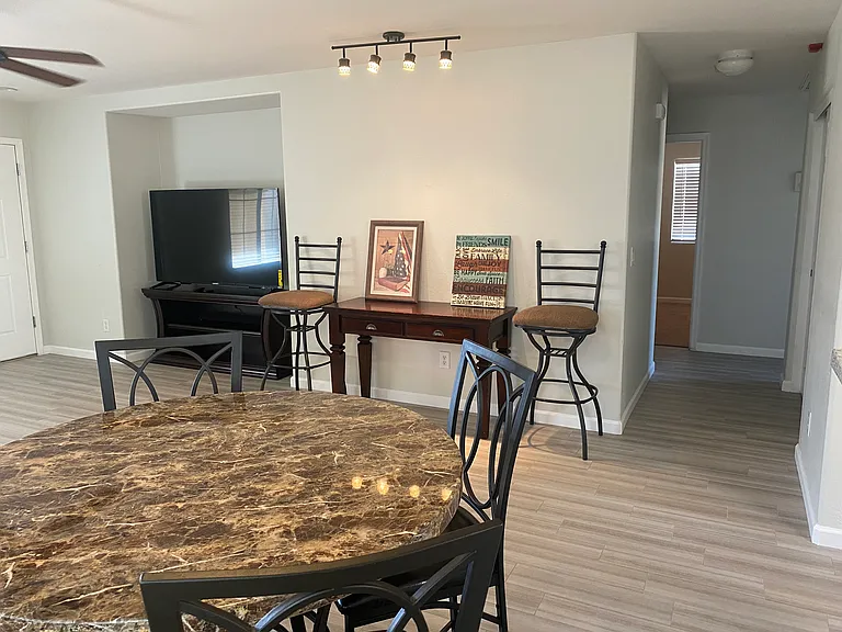 1456 E Anna Dr — Photo 5