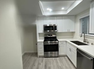 240 W Collins Ave UNIT C, Orange, CA 92867