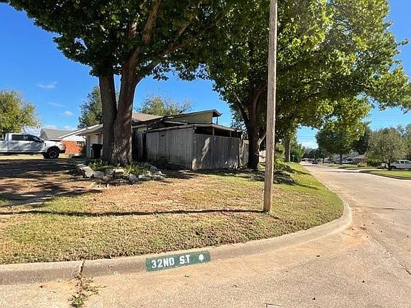4th image of 4628 NW 32nd St