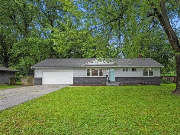 11601 Sunnyslope Dr, Kansas City, MO 64134