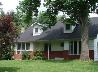 3655 Blue Bluff Rd, Martinsville, IN 46151