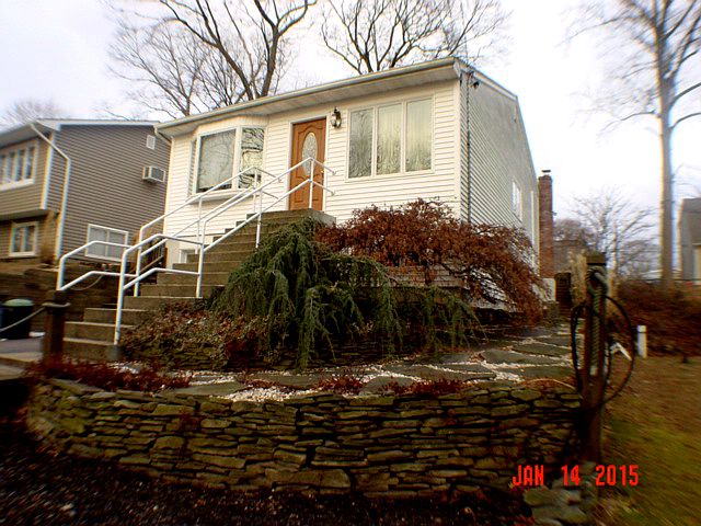 1st image of 45 Longfellow Dr