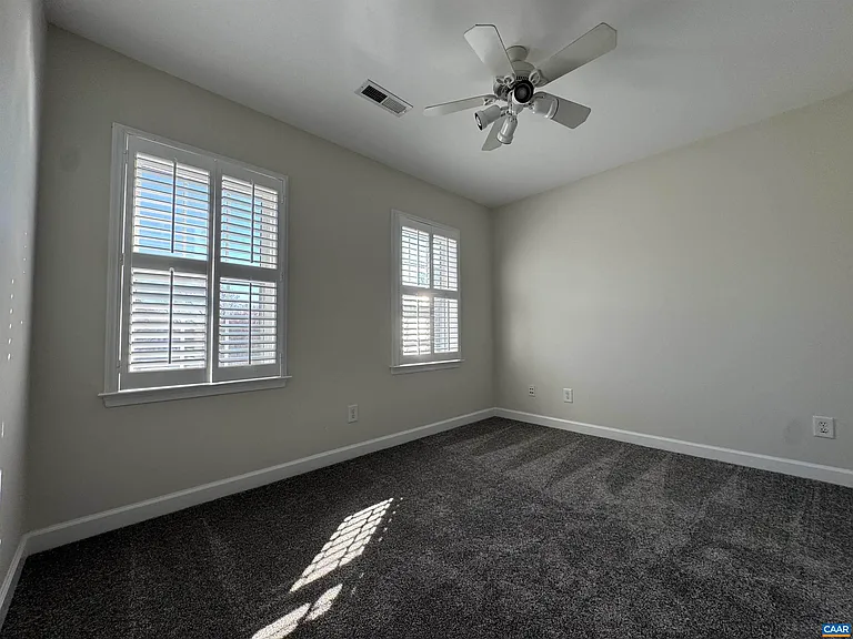 5426 Hill Top St — Photo 15