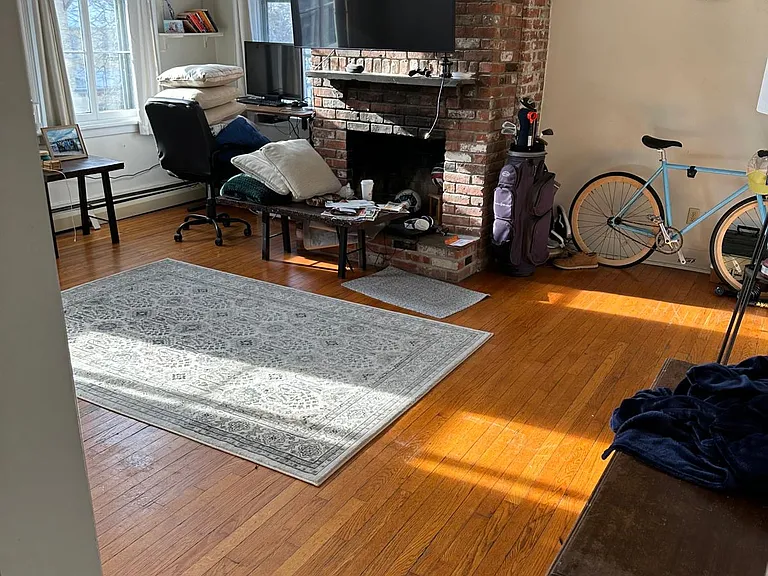22 Catherine St #2A — Photo 1