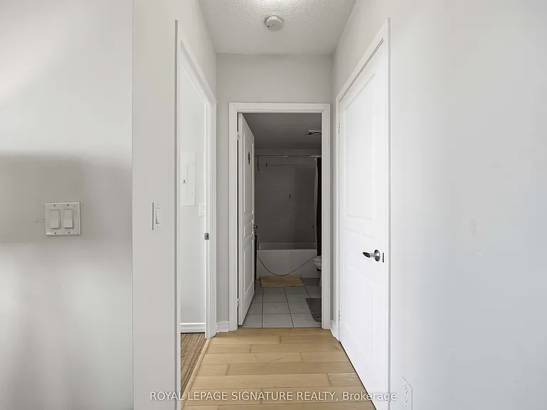 2240 Lake Shore Blvd W #603 — Photo 20