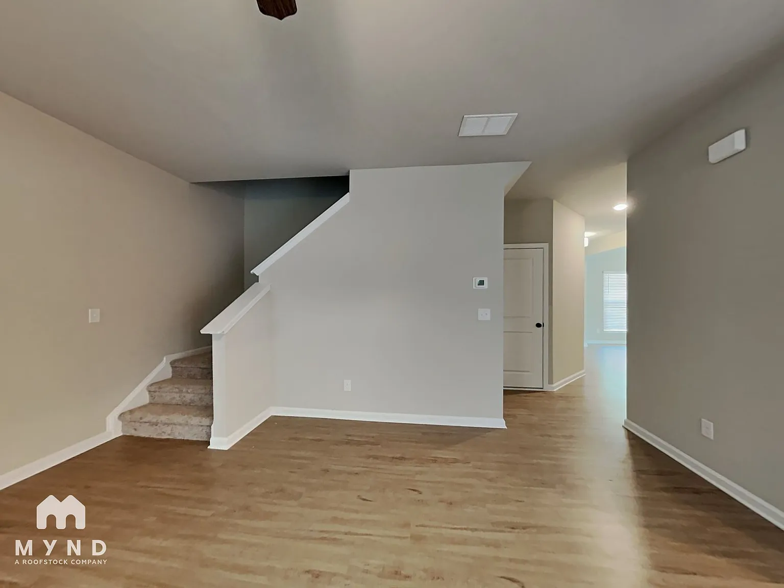 4 bed, 2.5 bath, 2191 sqft, $2,145 — Photo 2