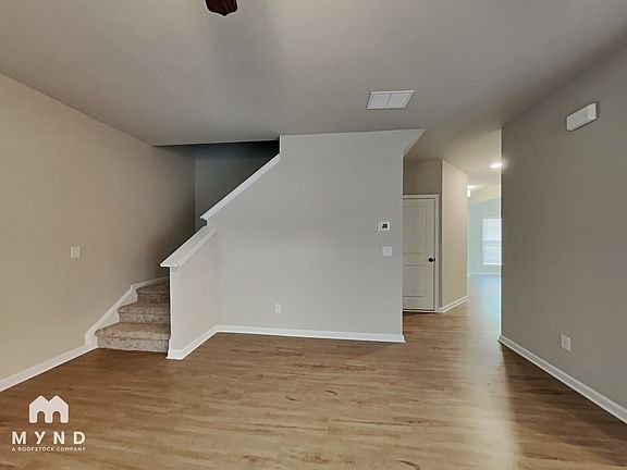 2nd image of 418 S Fortune Way