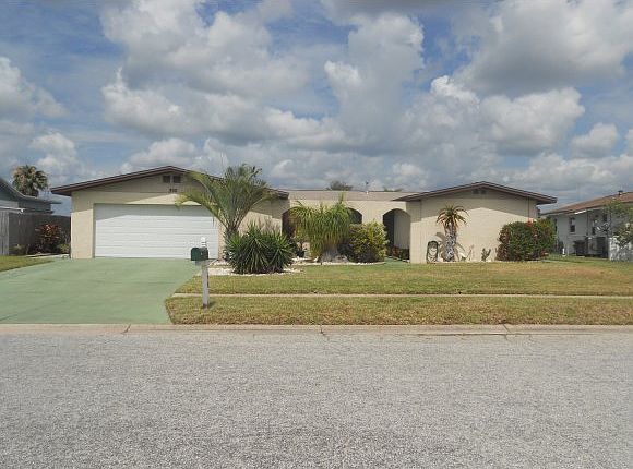 1st image of 390 E Diana Blvd