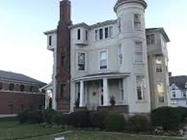 702 Center Ave, Bay City, MI
