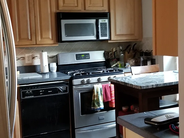 7469 Towchester Ct — Photo 6