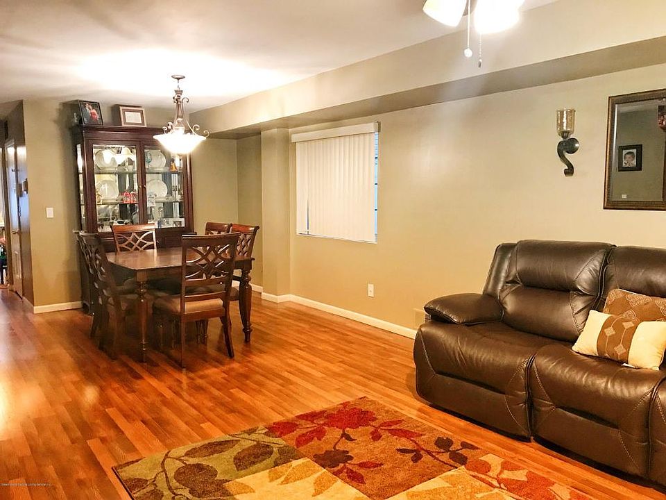 332 Tanglewood Dr, Staten Island, NY 10308 Zillow