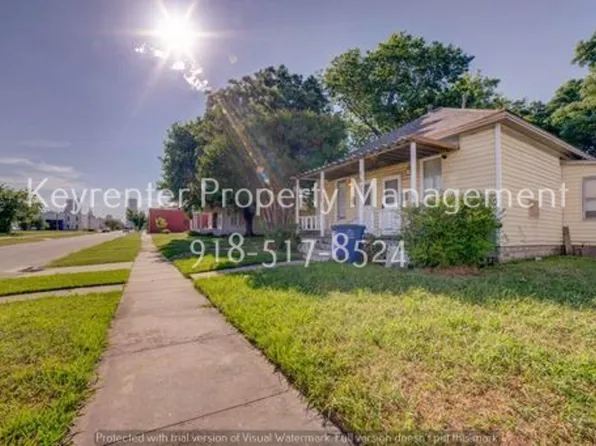 E 4th Street Duplex